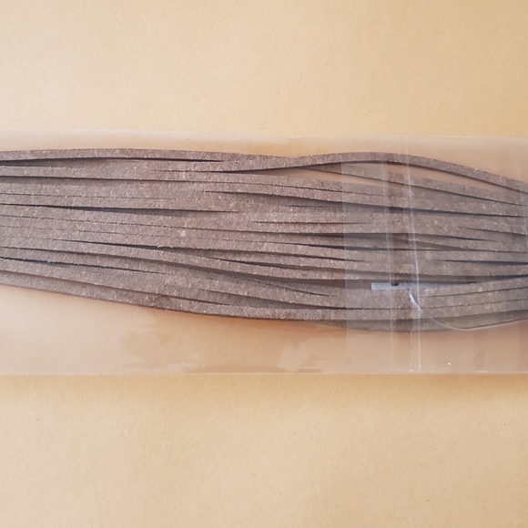 Multi Strand Faux Leather Band Bracelet. - Picture 7 of 8